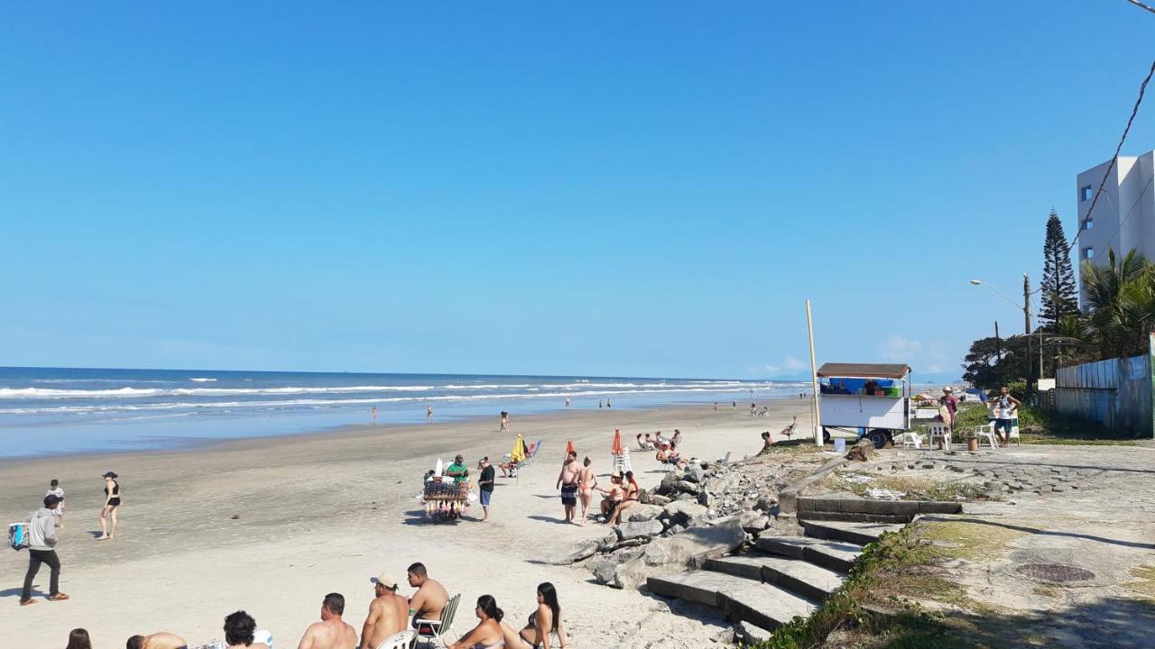 Casa Campos Eliseos 300 Mts Da Praia, Itanhaém Kültér fotó