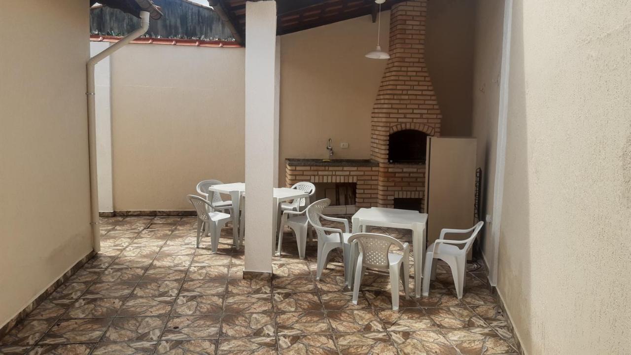Casa Campos Eliseos 300 Mts Da Praia, Itanhaém Kültér fotó